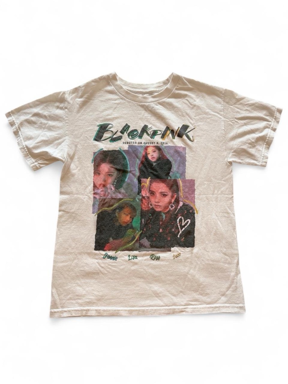 YG Entertainment BLACKPINK 2016 Debut Graphic T-Shirt – Size Small